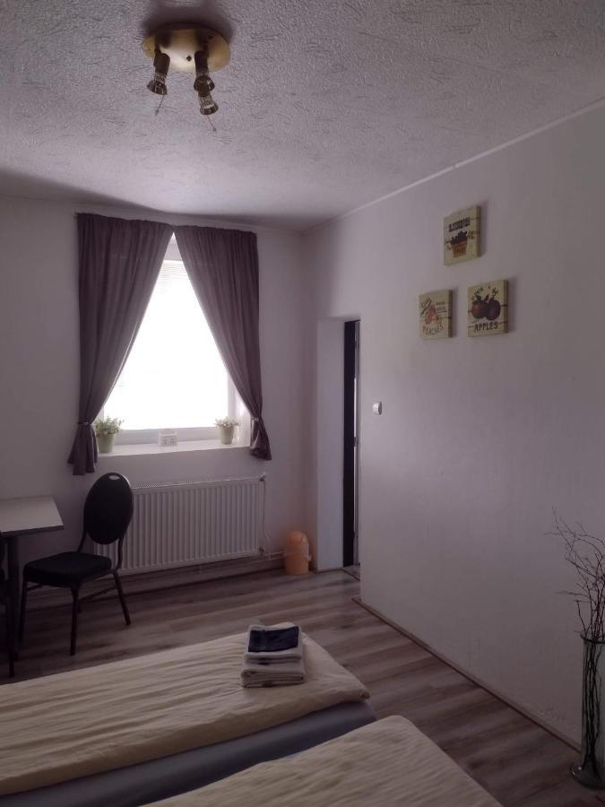 Pension Novy Den Albrechtice  Buitenkant foto